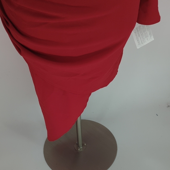 11350 Fashion to Figure Off Shoulder Asymmetrical Bodycon Dress Red size 2X - Picture 5 of 7